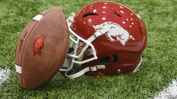 080319-Hogs-Helmet-Ball-01
